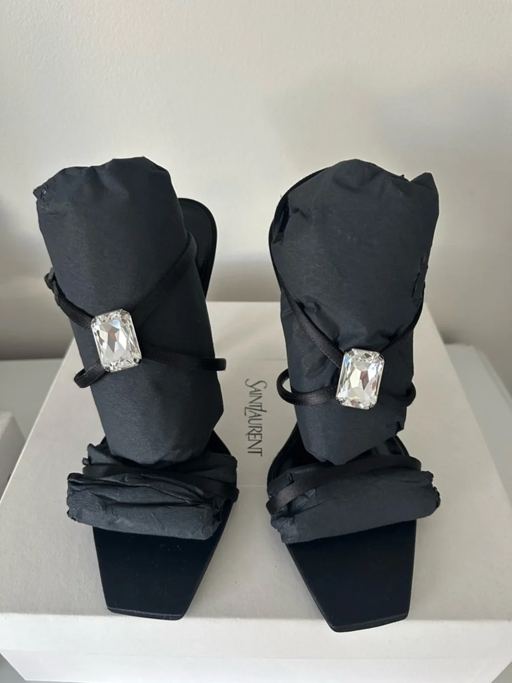 SAINT LAURENT Nero Lydia Diamond Sandal 37.5 - Picture 2 of 10